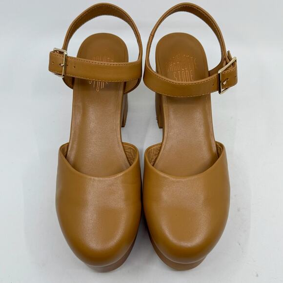 NWT CHARLOTTE STONE Sal Clog Heels in Camel - Picture 6 of 15